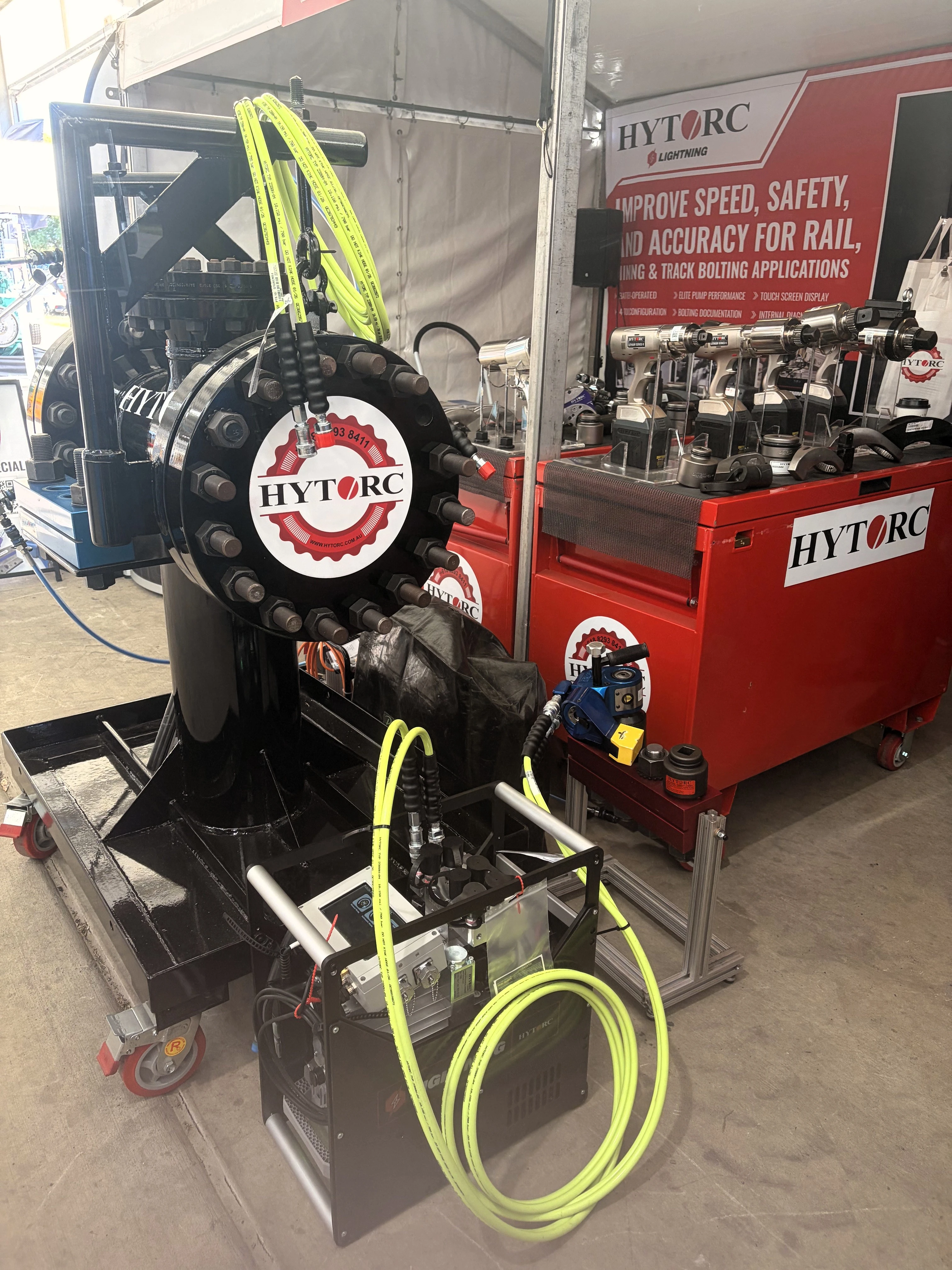 HYTORC Australia Queensland Mining & Engineering Exhibition flange demonstration battery-powered hydraulic lightning pump