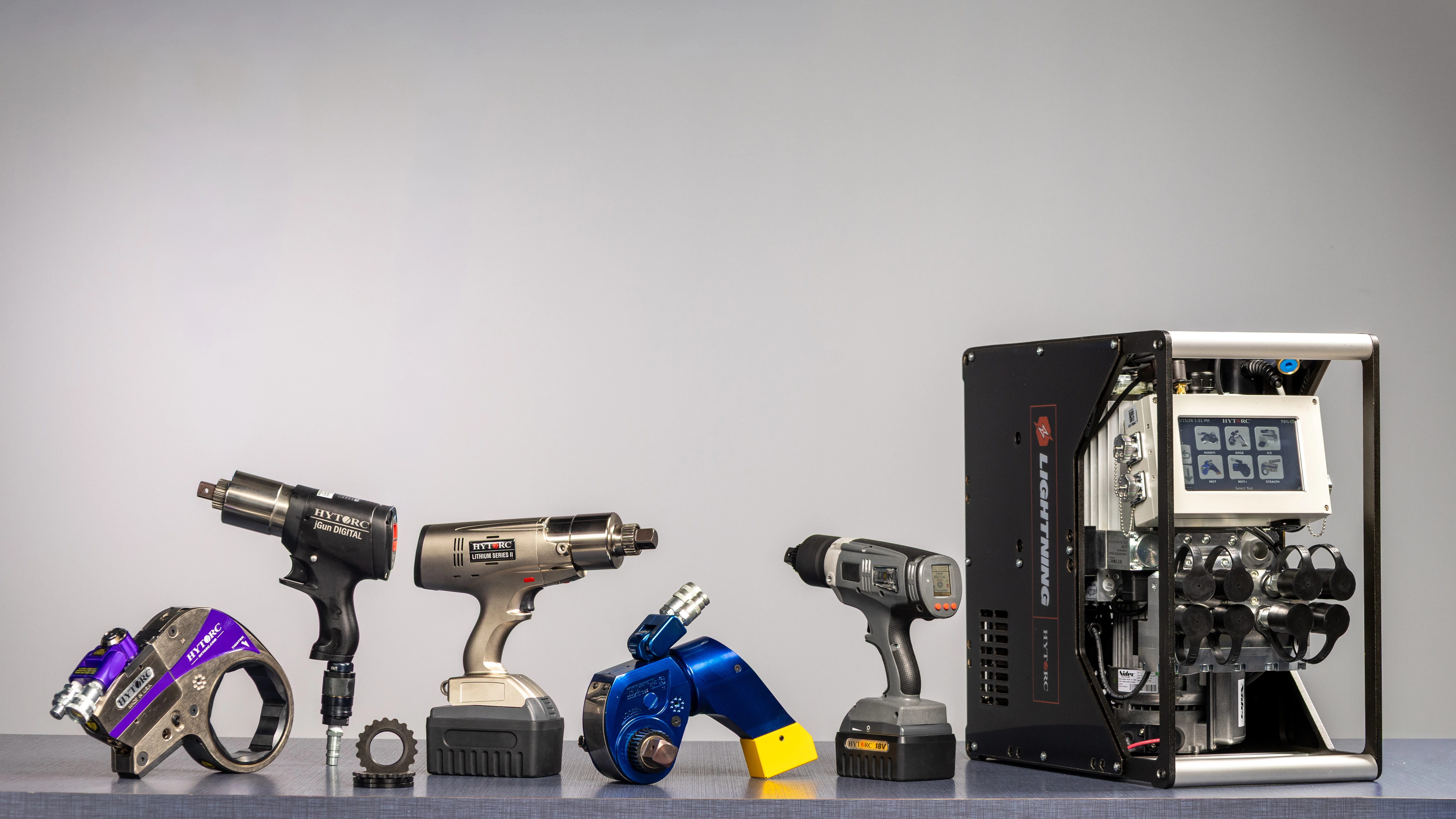 hydraulic, pneumatic, electric battery torque tools and a pump