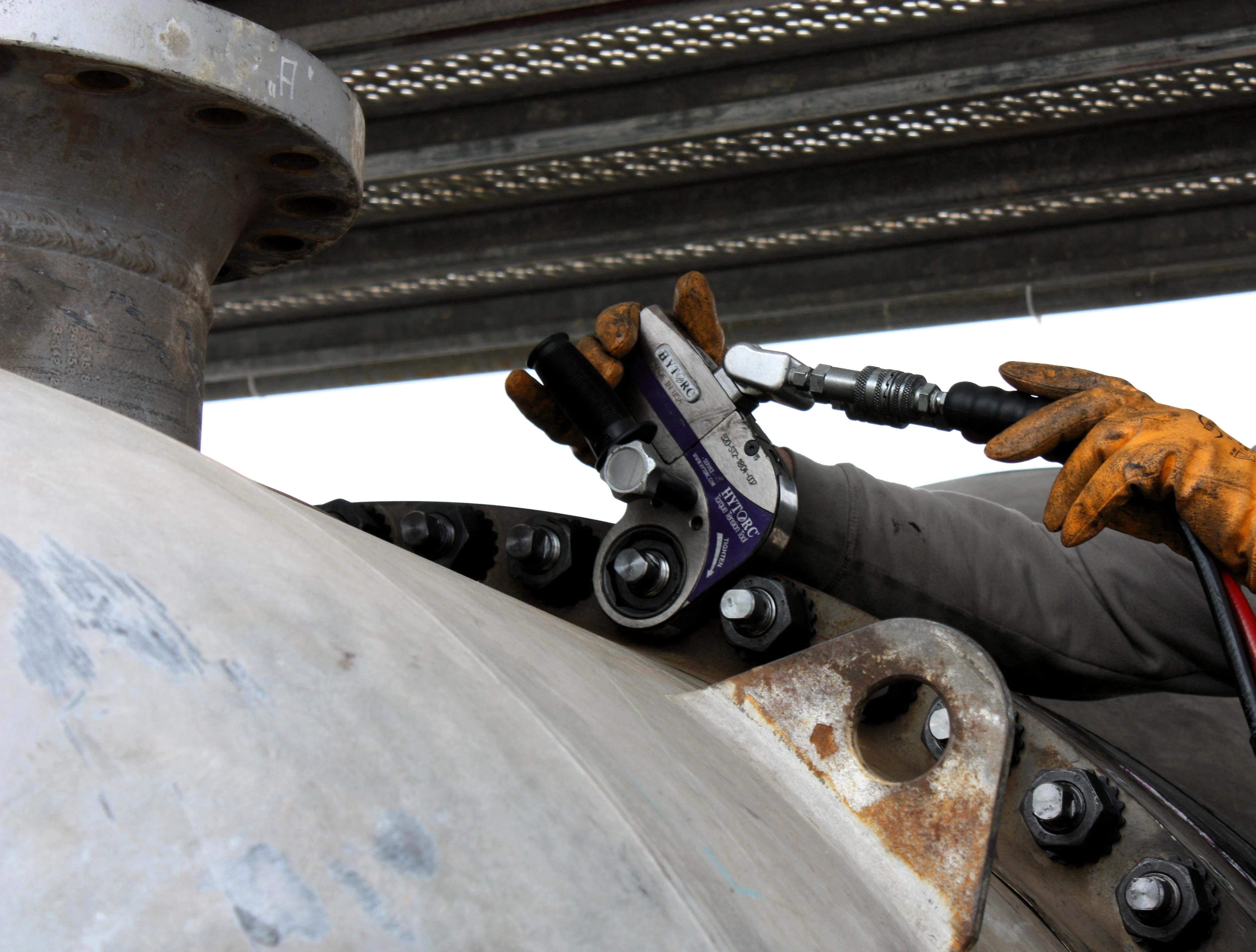 STEALTH hydraulic torque wrench with safety Handle HYTORC Washer Chemical Plant Shutdown