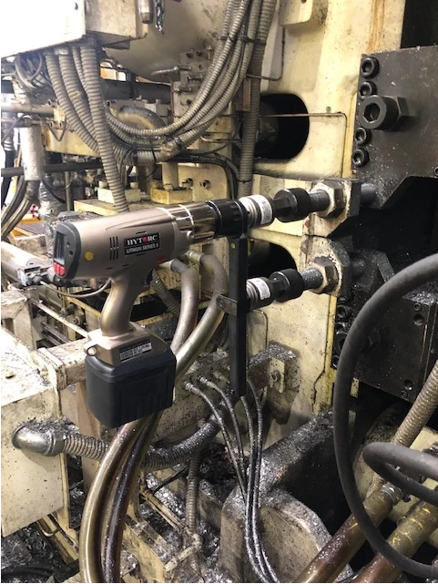 hytorc battery torque tool bolting in factory