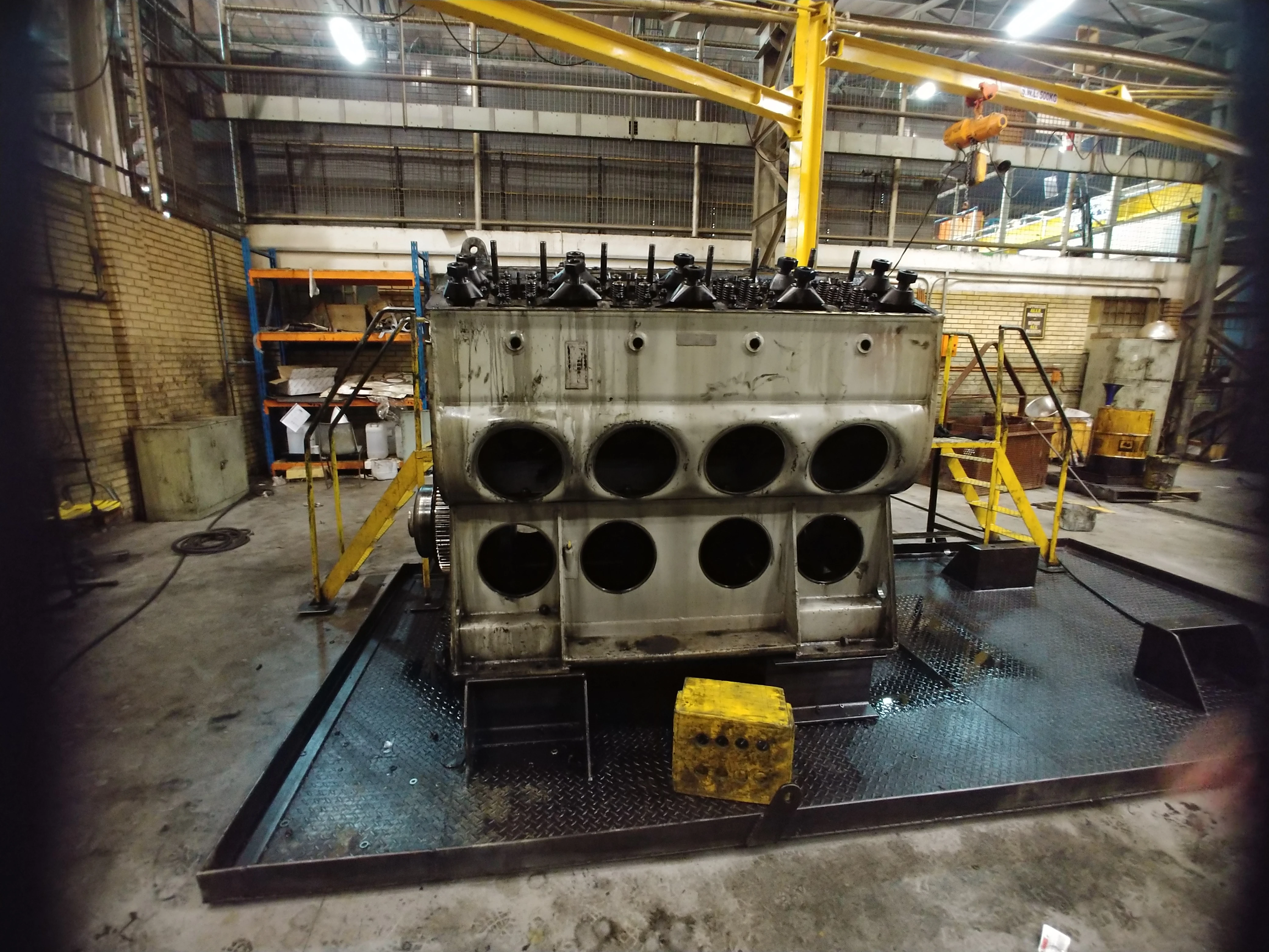 EMD locomotive engine