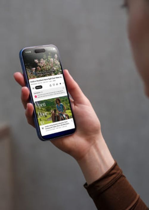 caption ui phone mock up