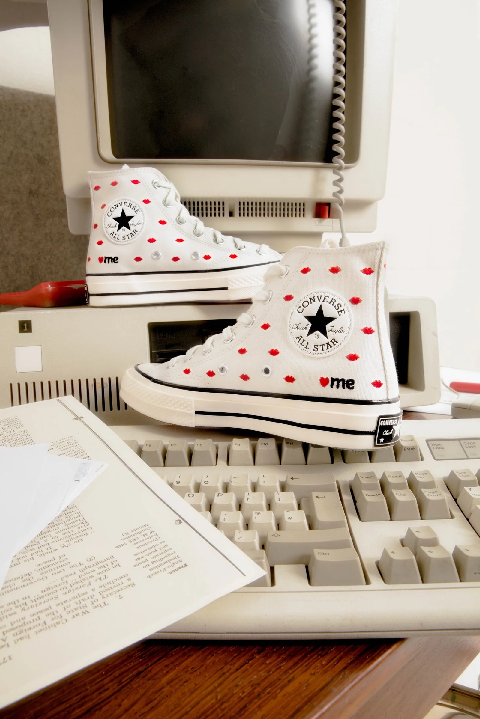 Converse  X Office - Babes on Waves