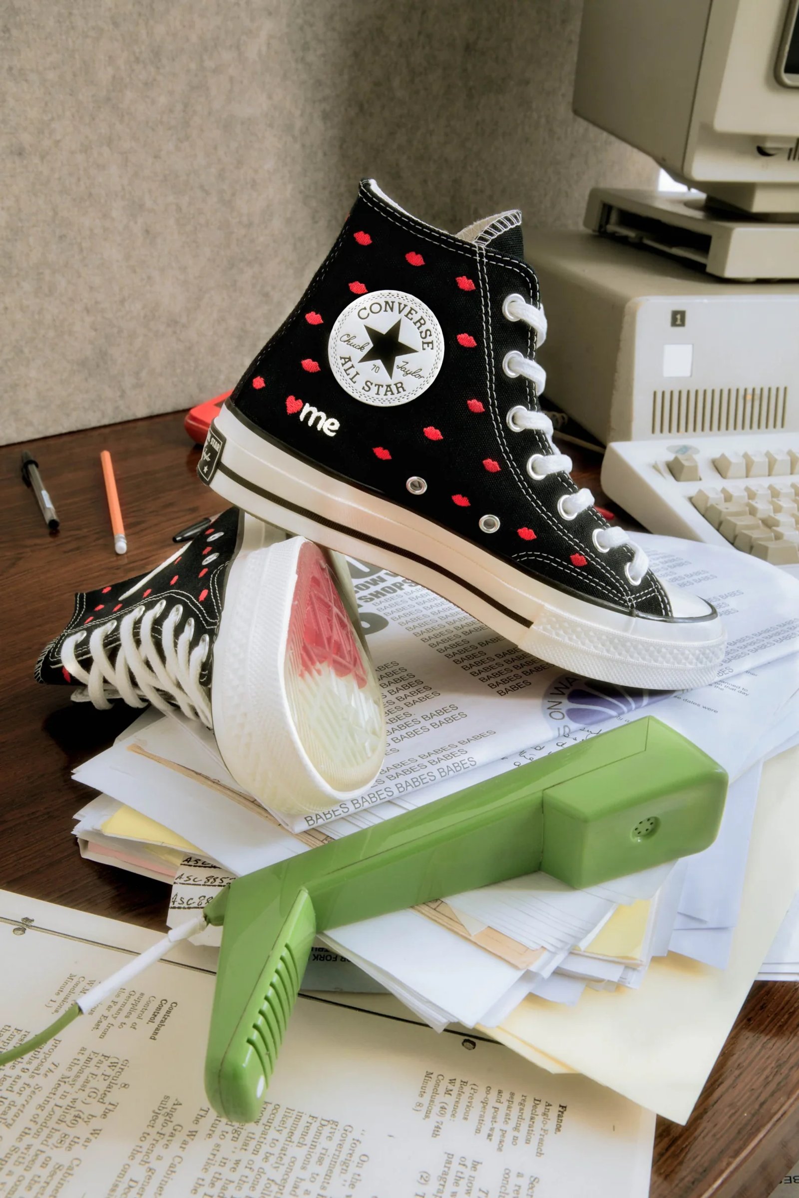 Converse  X Office - Babes on Waves