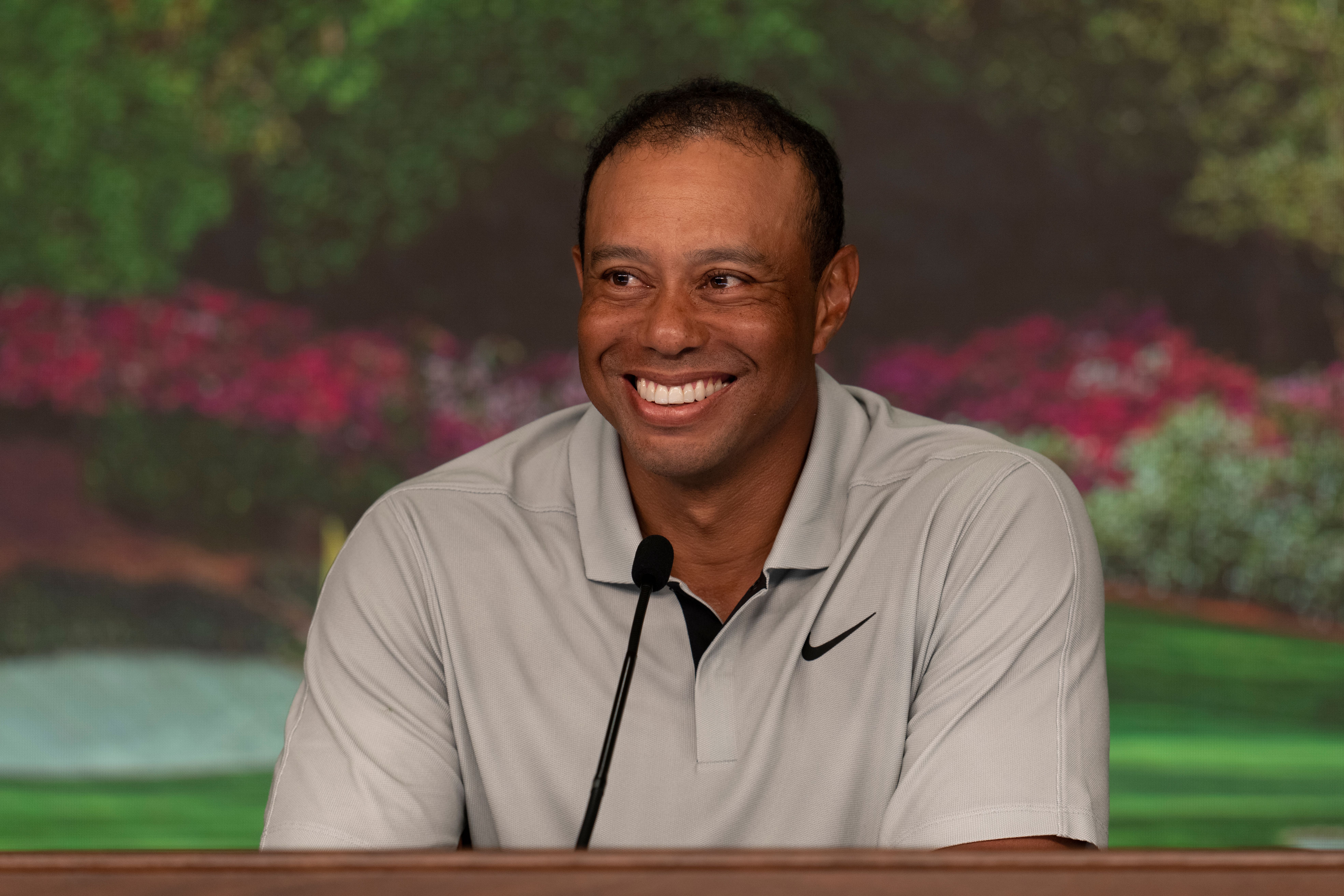 A Newly Nostalgic Tiger Woods Remembers His Epic Chip on No. 16