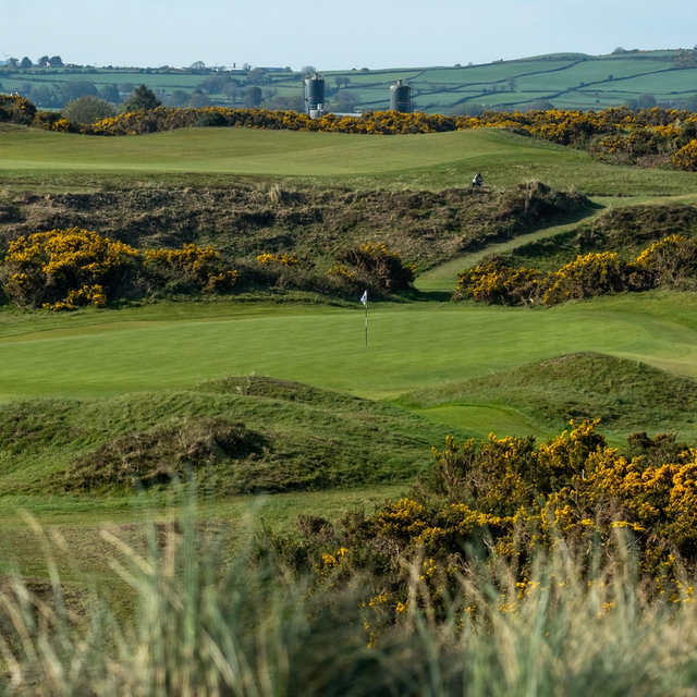 999: Big Letter Hats, Bucket List Trips and Musings From Around The World of Golf artwork