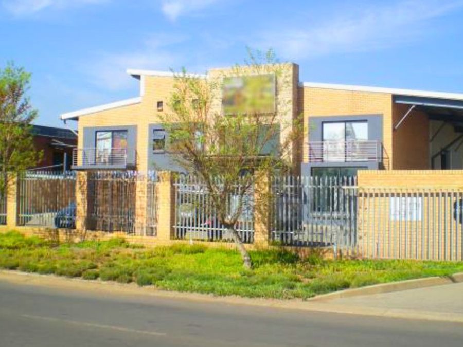 Willow Park Manor 