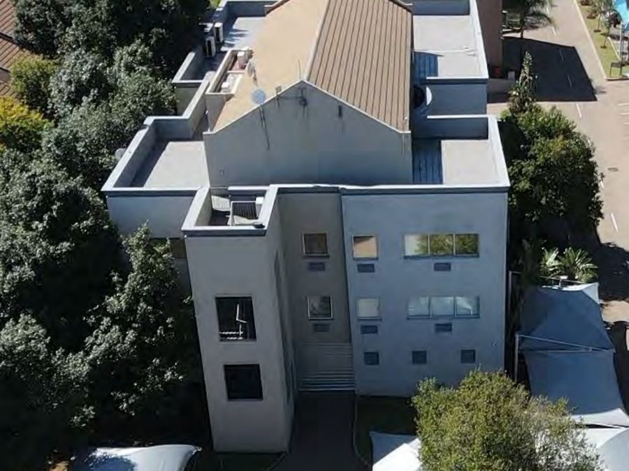 Sunninghill commercial