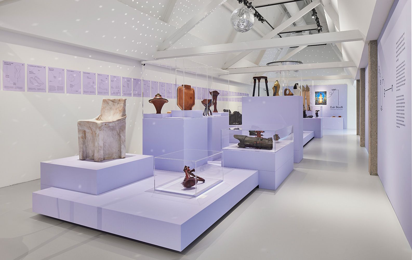 Gallery image n.1 for Cuir Bouilli