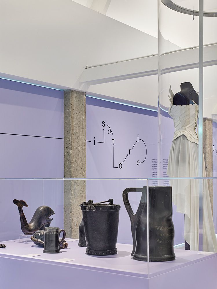 Gallery image n.5 for Cuir Bouilli