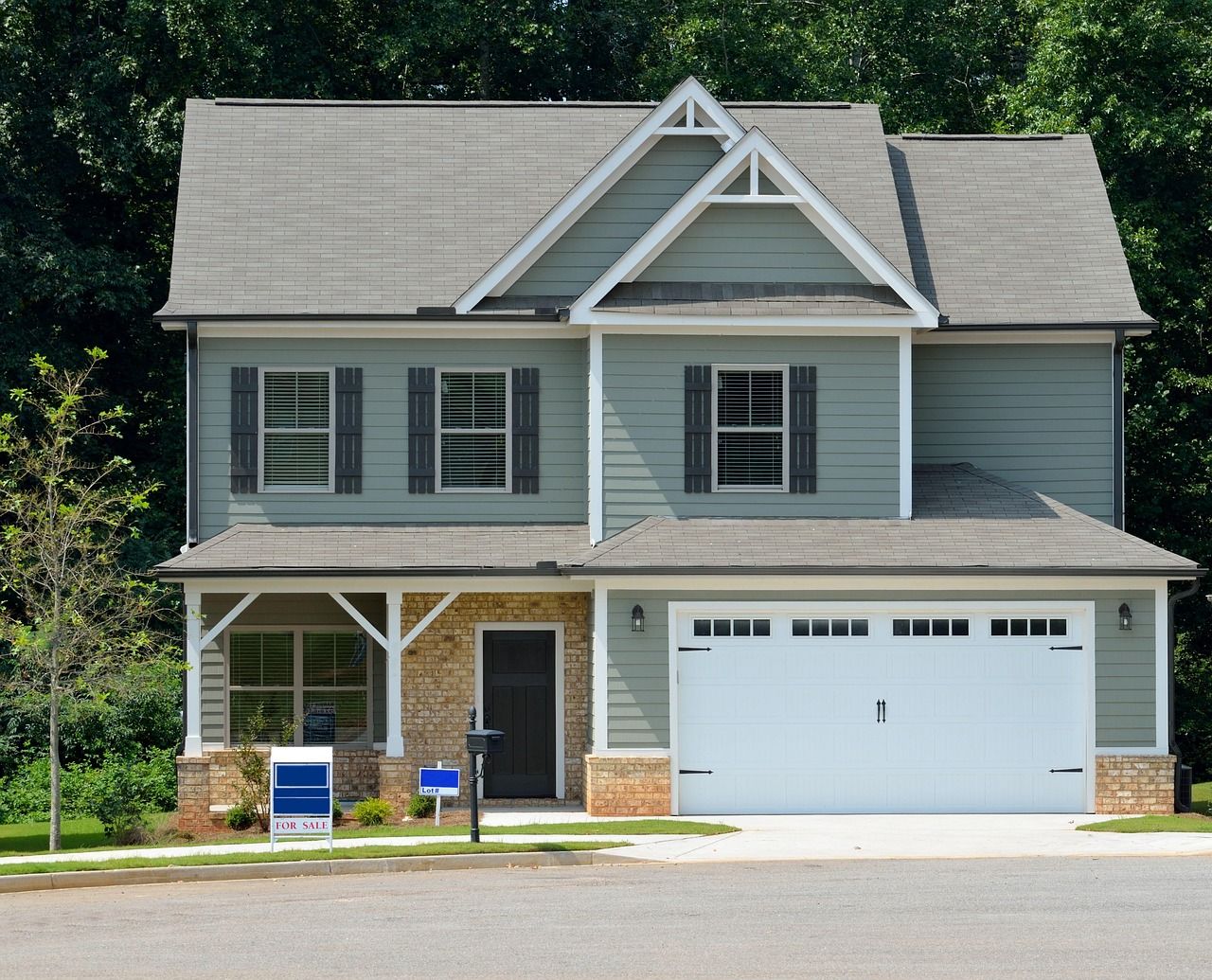 When to Hold, Refinance or Sell an Investment Property