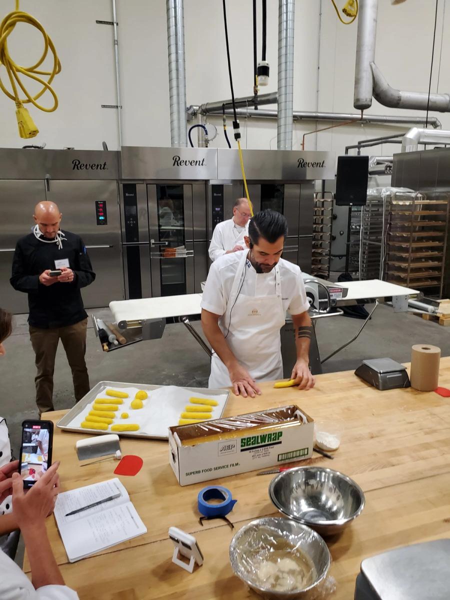 Viennoiserie by Bedros Kabranian — image 37