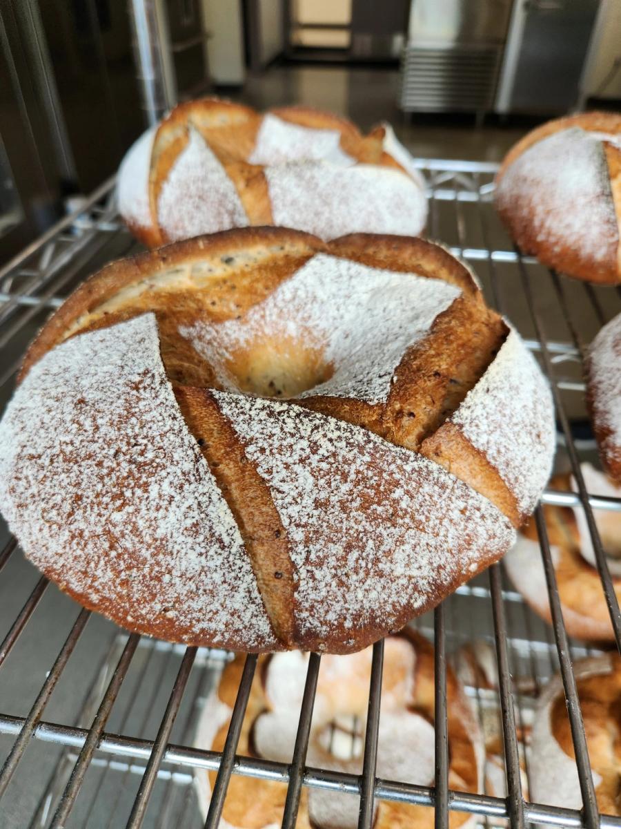 Advanced and Creative Bread and Viennoiserie with Brian Boclet — image 77