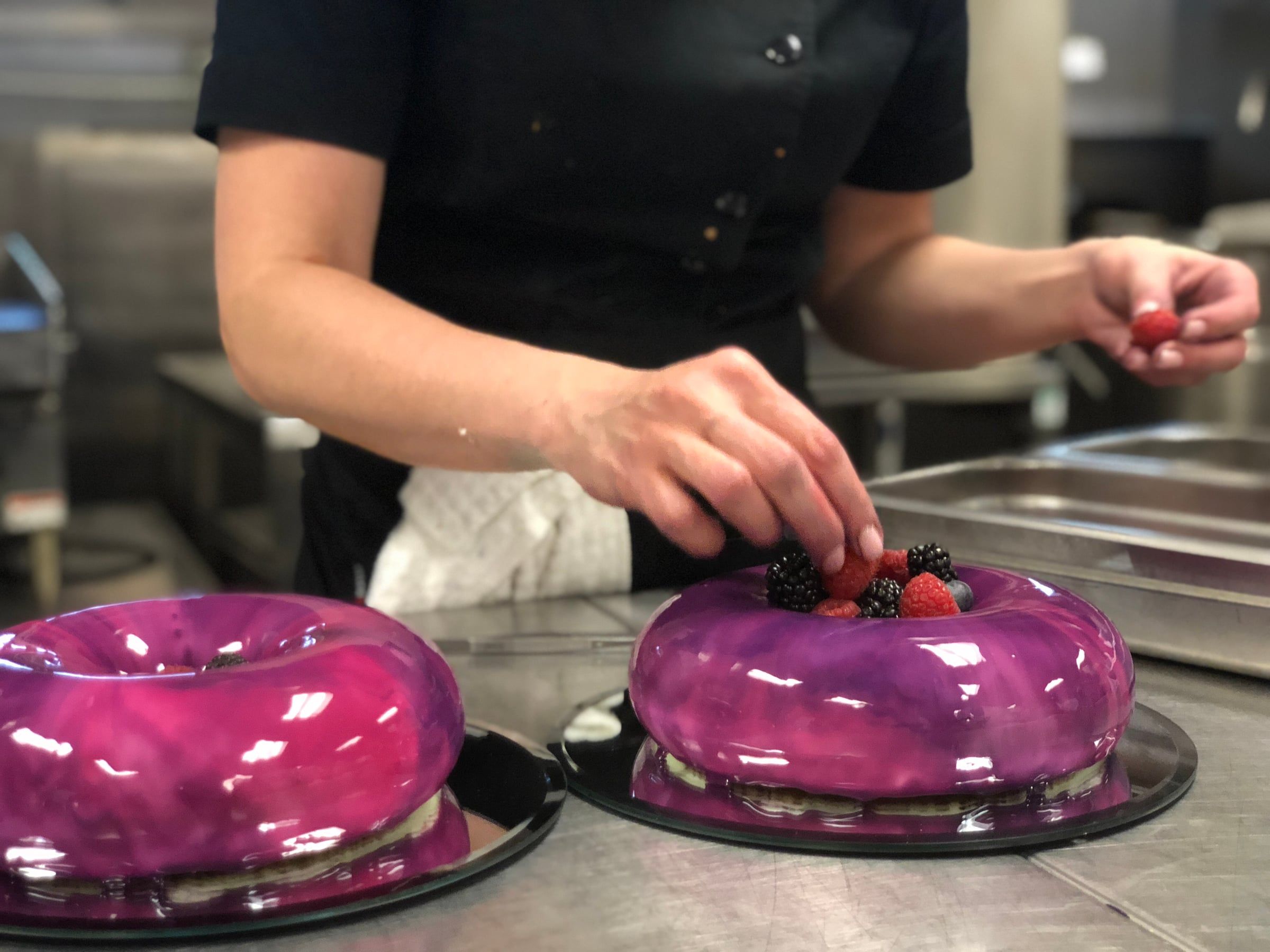 Mirror-Glaze Entremets with Olga Noskova — image 143