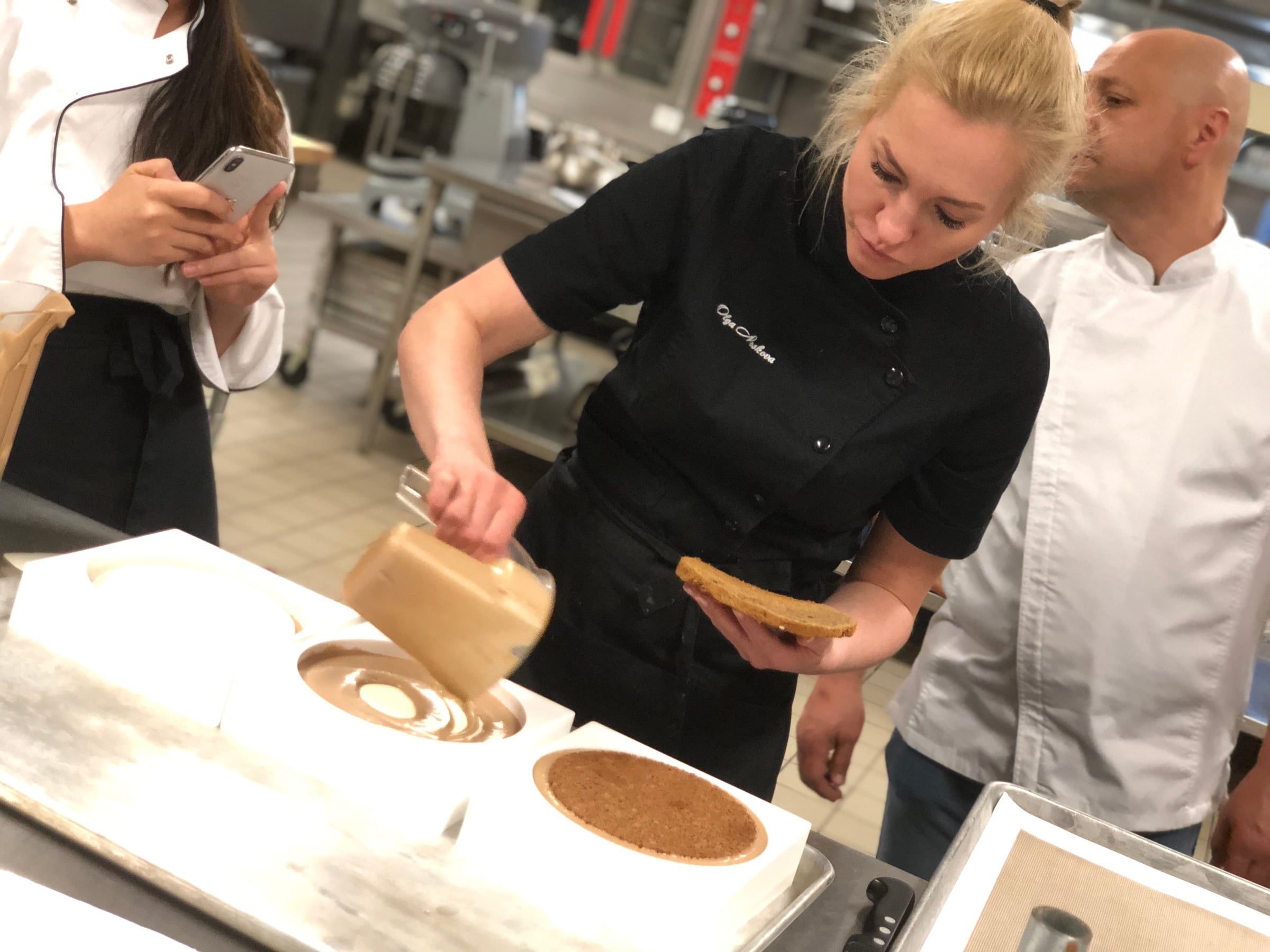 Mirror-Glaze Entremets with Olga Noskova — image 56