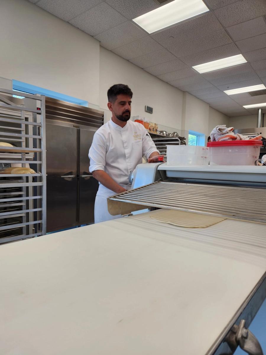 Advanced and Creative Bread and Viennoiserie with Brian Boclet — image 28