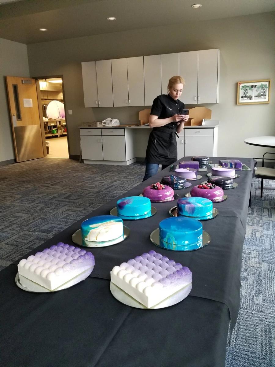 Mirror-Glaze Entremets with Olga Noskova — image 37