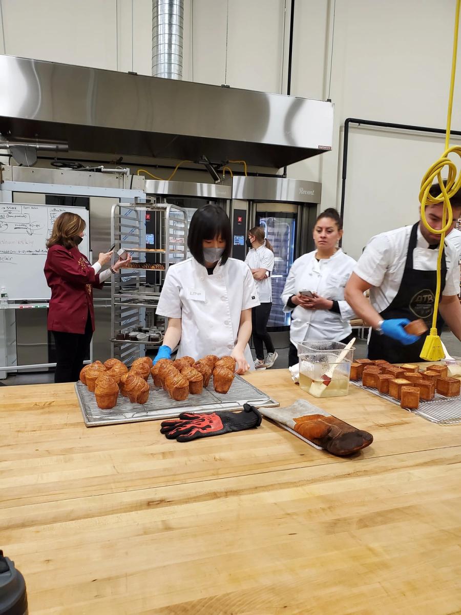Viennoiserie by Bedros Kabranian — image 106