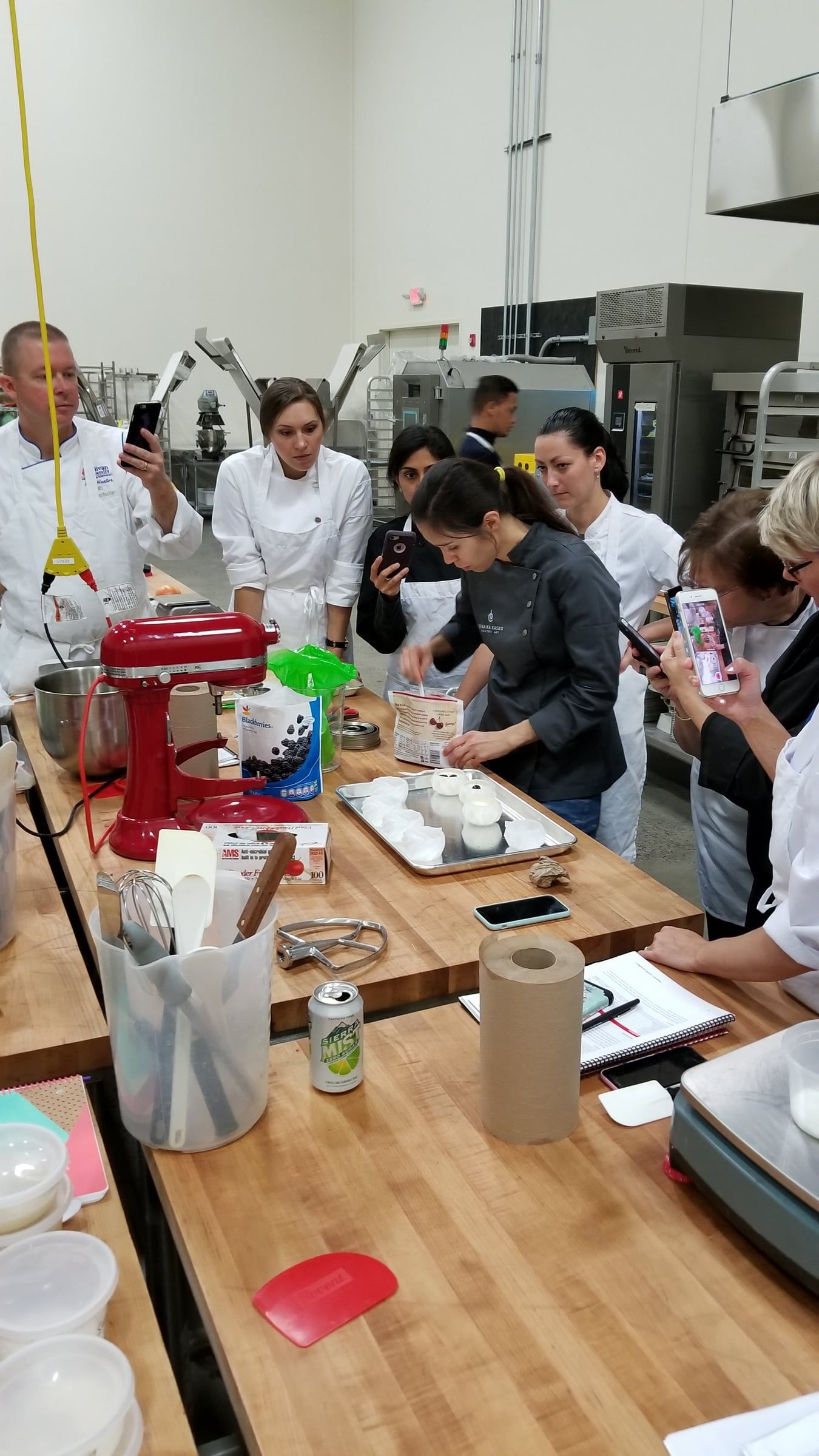 Architectural Pastry with Dinara Kasko — image 22