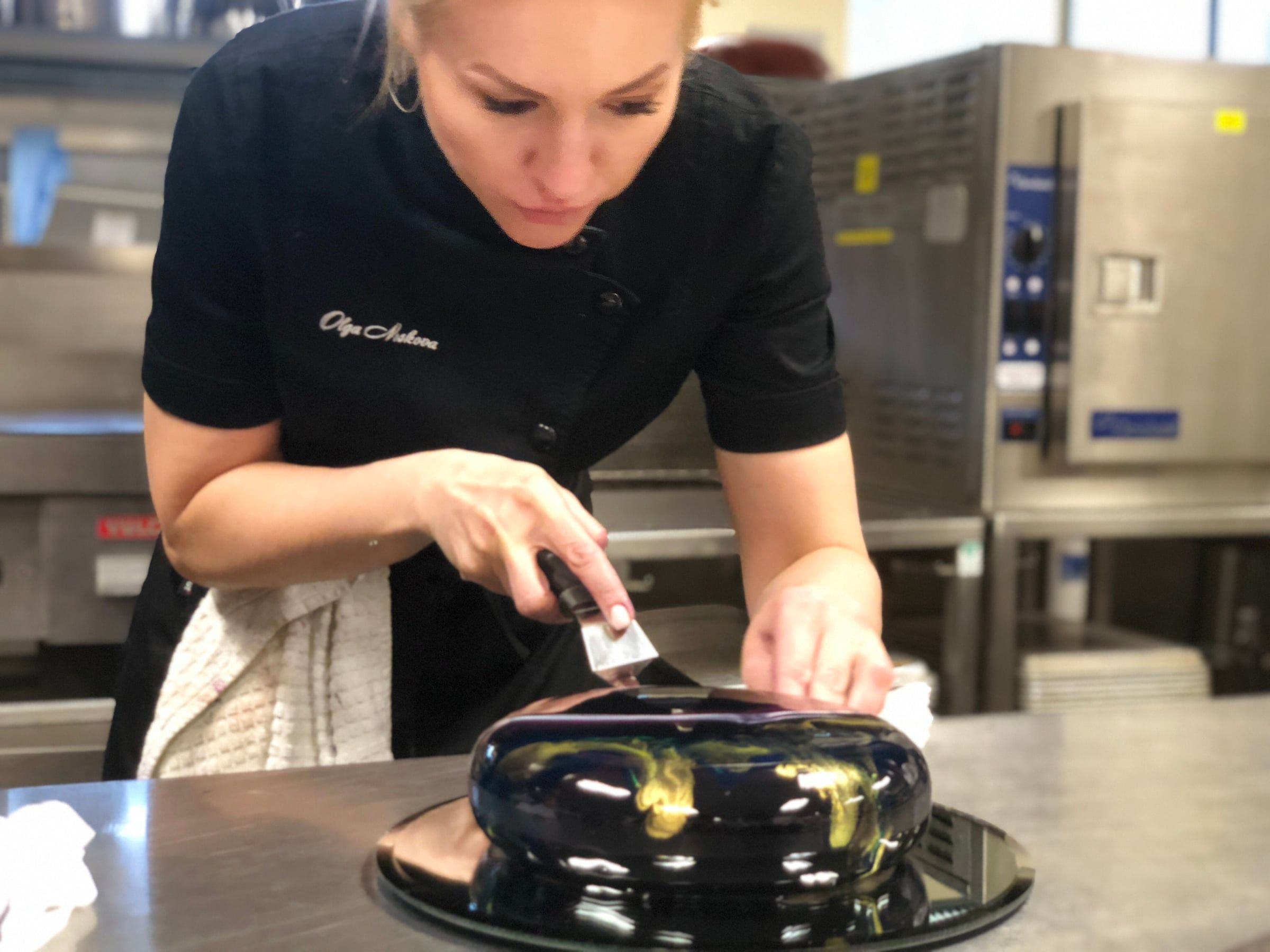 Mirror-Glaze Entremets with Olga Noskova — image 162