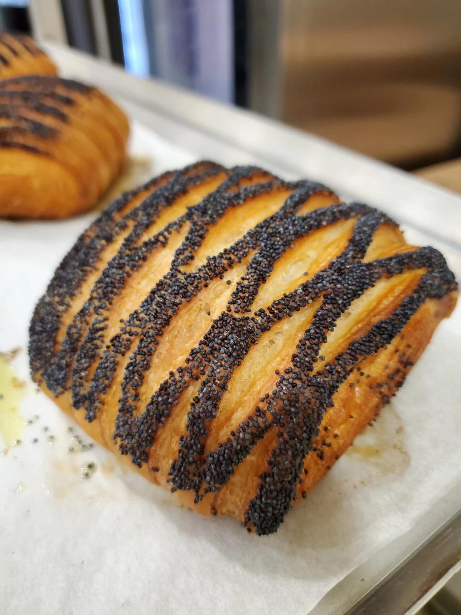 Viennoiserie by Bedros Kabranian — image 103