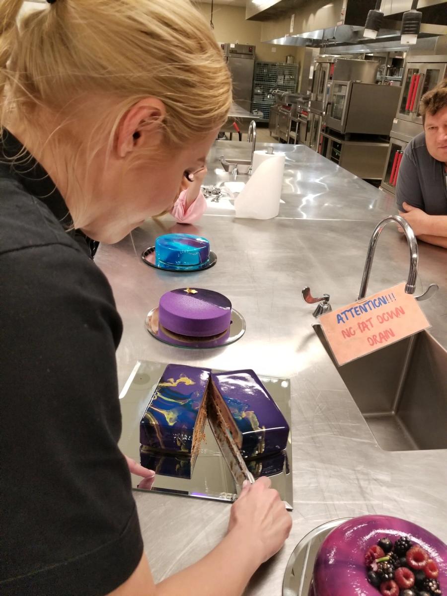 Mirror-Glaze Entremets with Olga Noskova — image 52