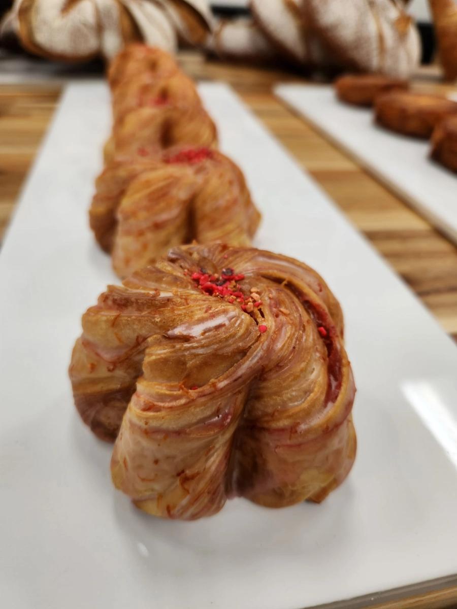 Advanced and Creative Bread and Viennoiserie with Brian Boclet — image 93