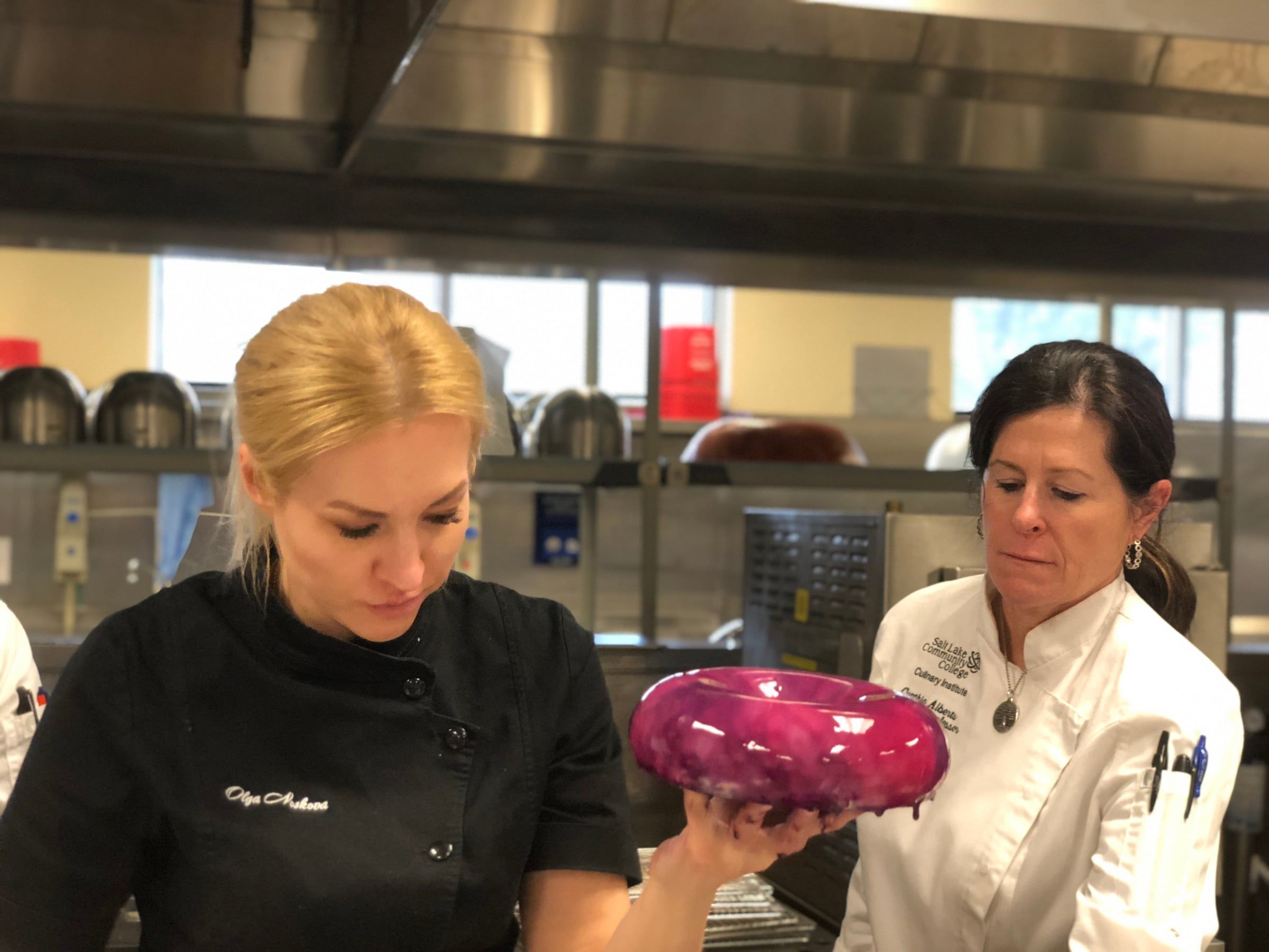 Mirror-Glaze Entremets with Olga Noskova — image 129