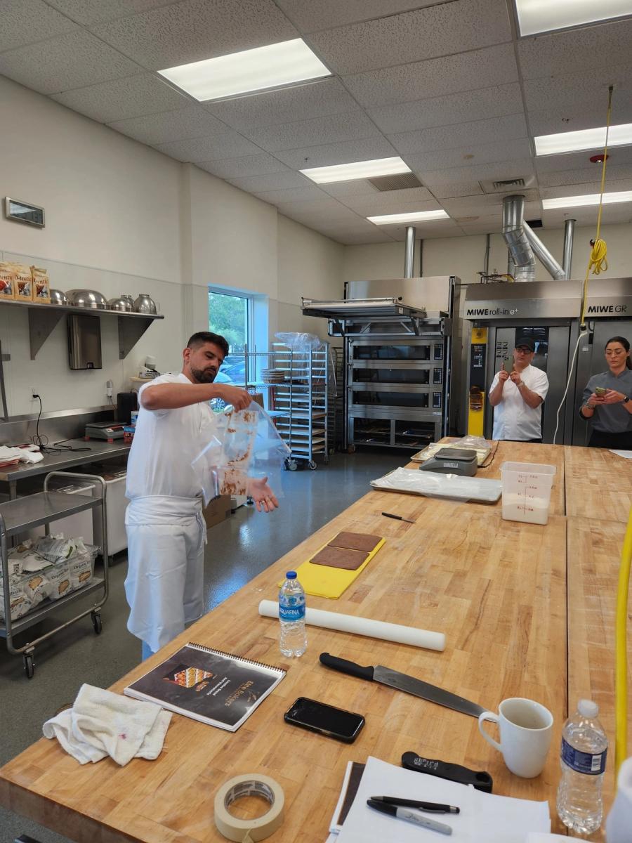 Advanced and Creative Bread and Viennoiserie with Brian Boclet — image 7
