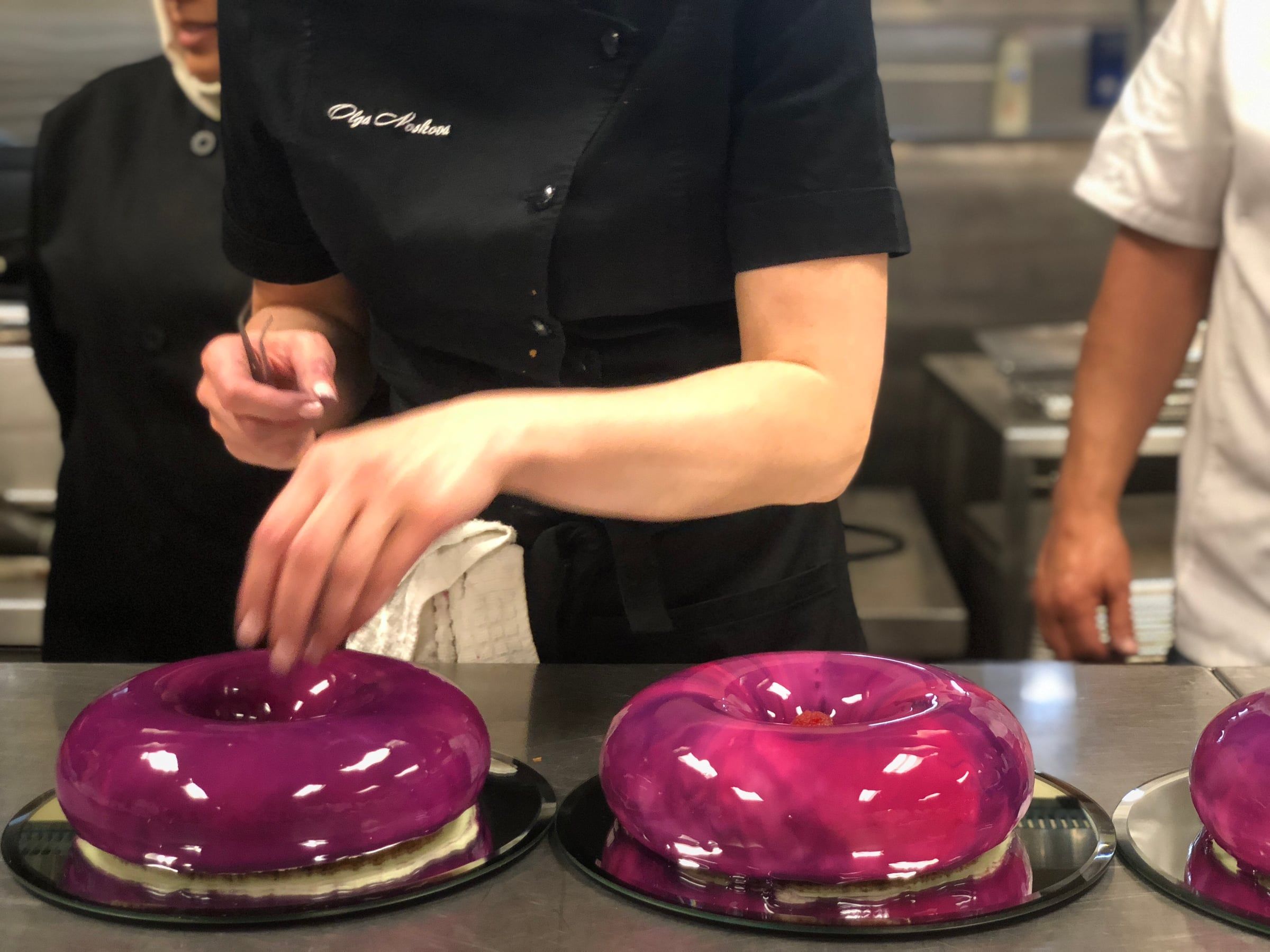 Mirror-Glaze Entremets with Olga Noskova — image 137