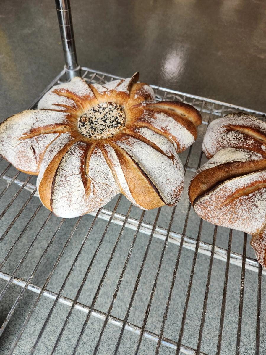 Advanced and Creative Bread and Viennoiserie with Brian Boclet — image 79