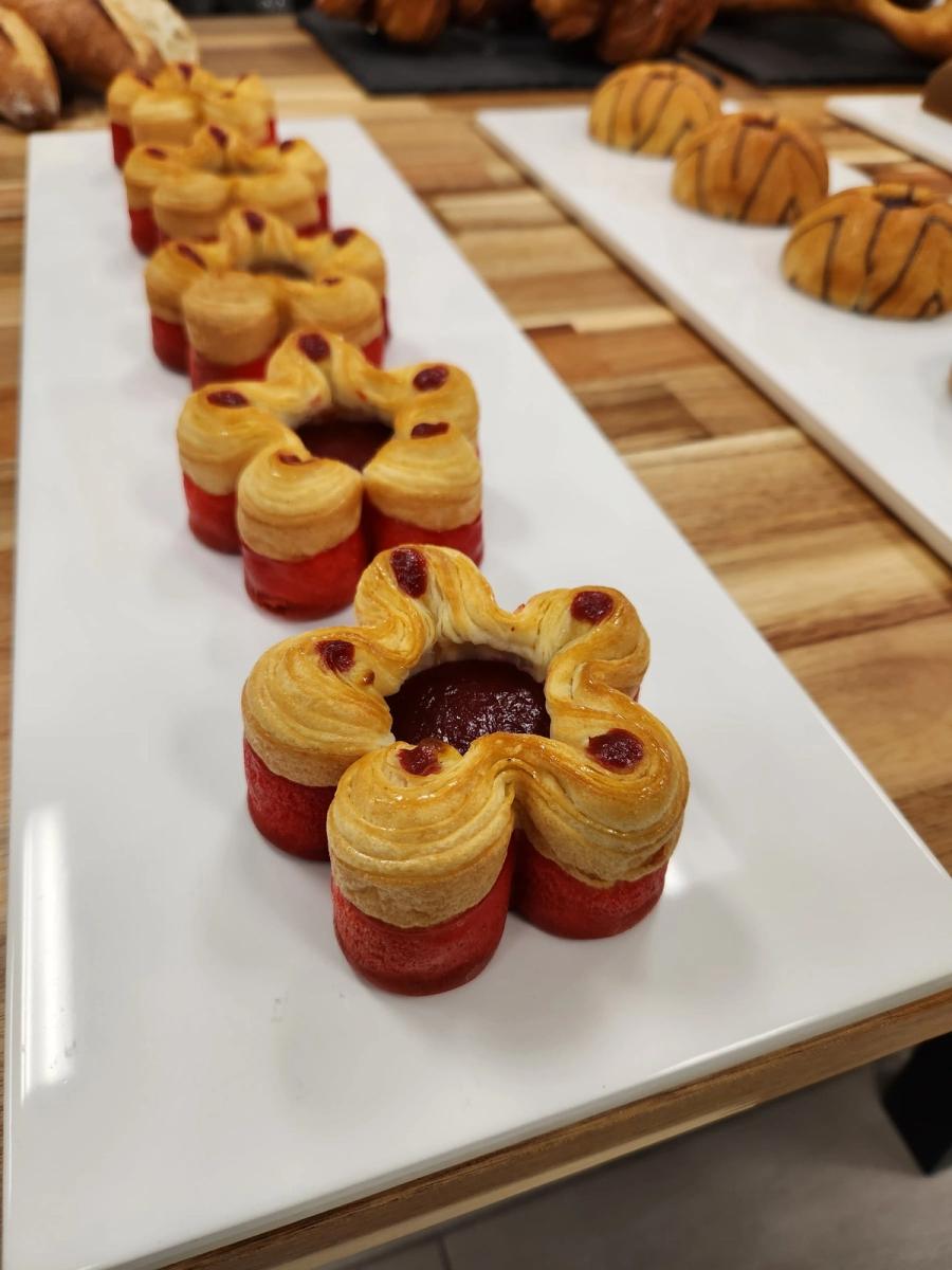 Advanced and Creative Bread and Viennoiserie with Brian Boclet — image 97