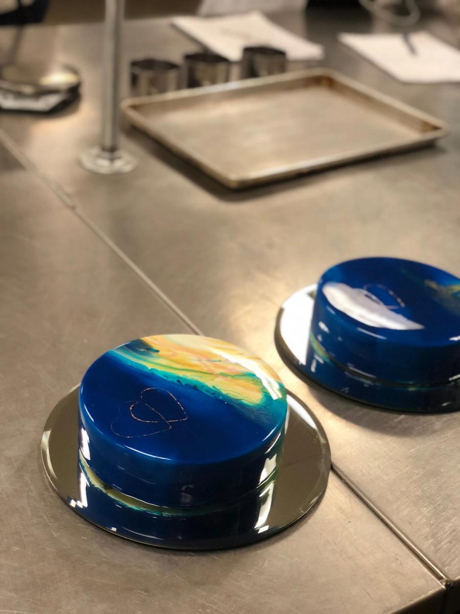 Mirror-Glaze Entremets with Olga Noskova — image 109