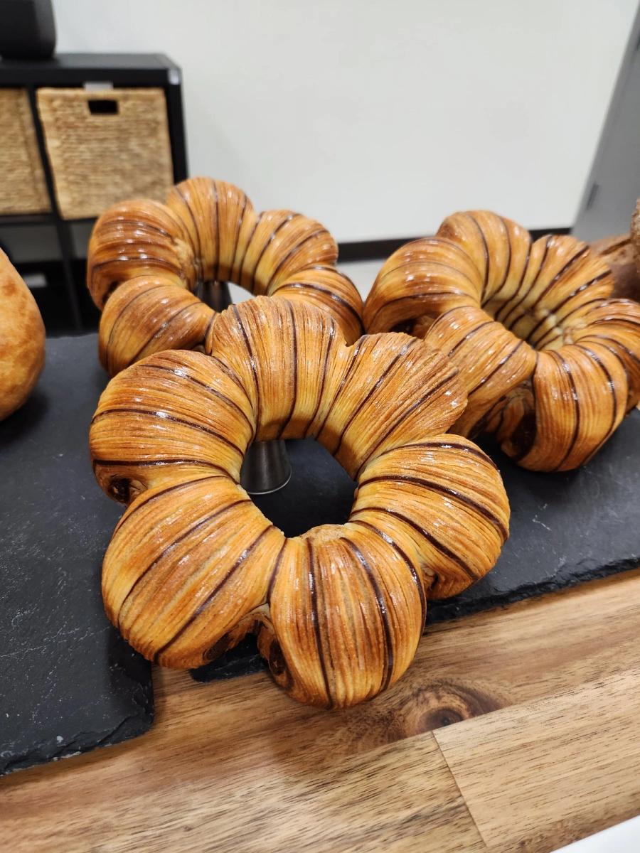 Advanced and Creative Bread and Viennoiserie with Brian Boclet — image 102