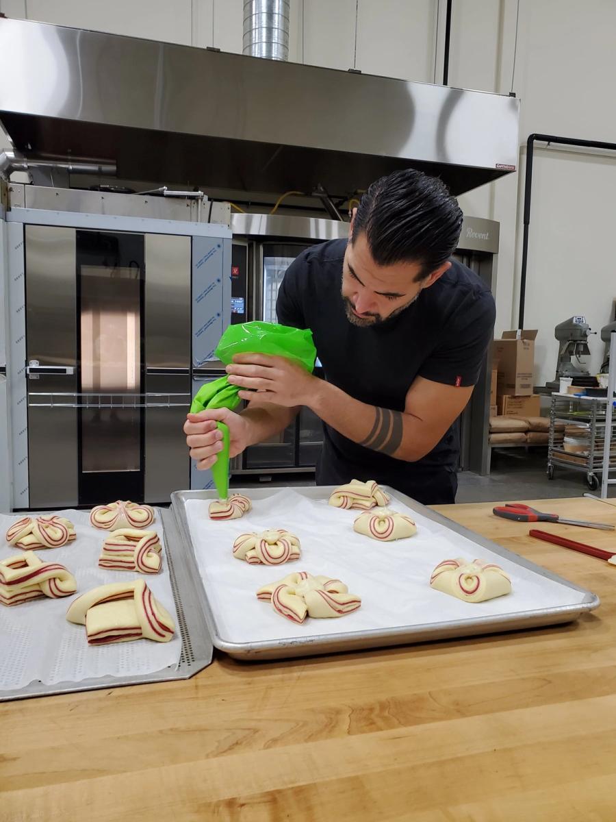 Viennoiserie by Bedros Kabranian — image 35