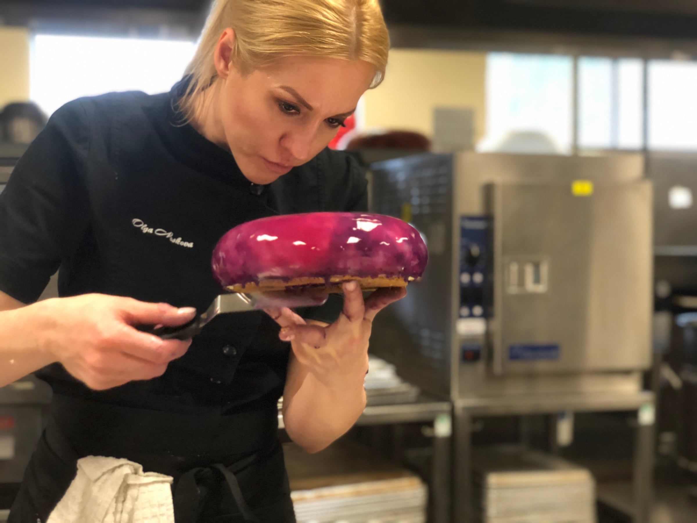Mirror-Glaze Entremets with Olga Noskova — image 127