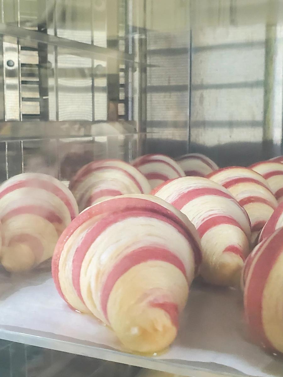Viennoiserie by Bedros Kabranian — image 102