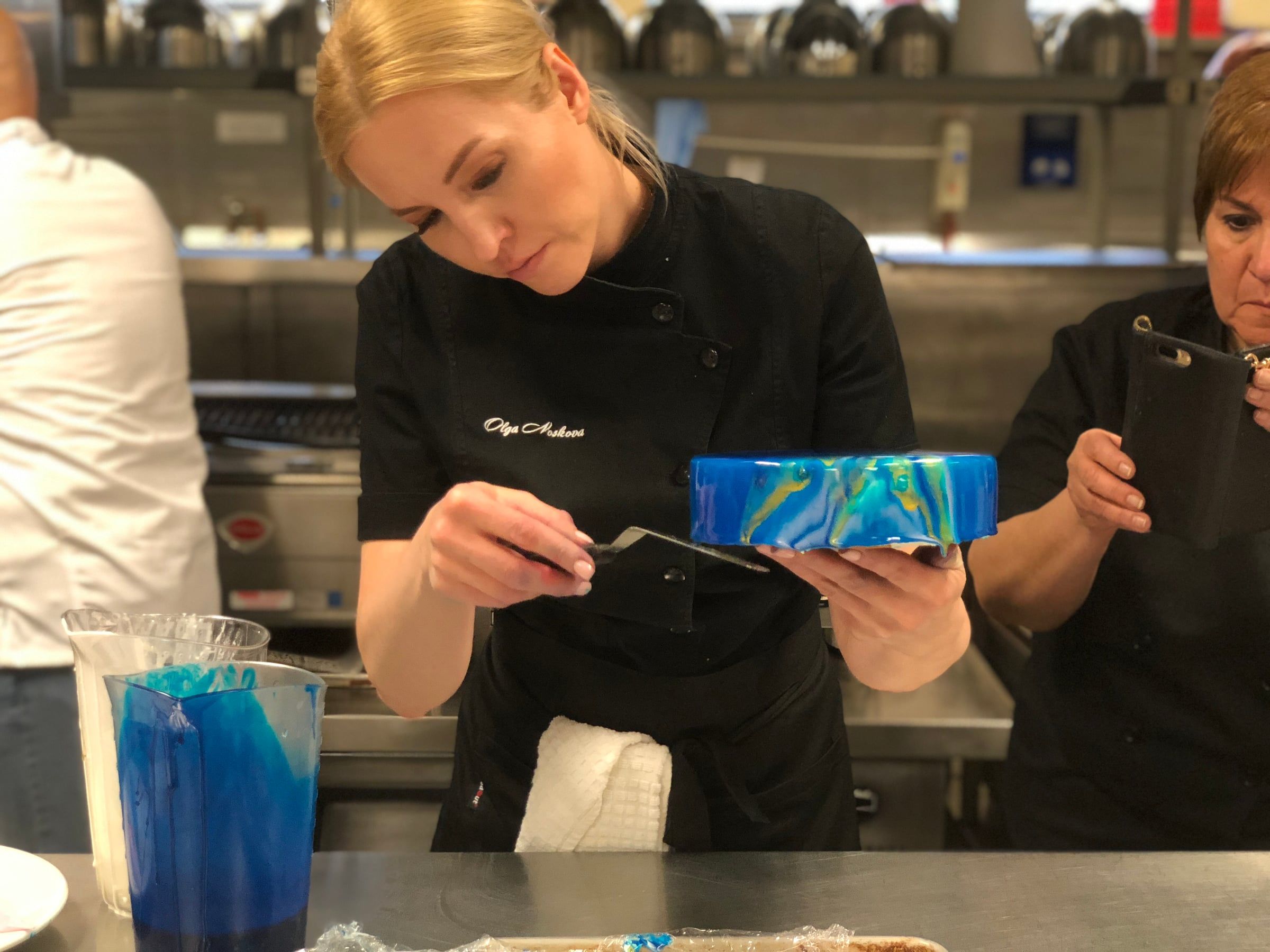 Mirror-Glaze Entremets with Olga Noskova — image 87