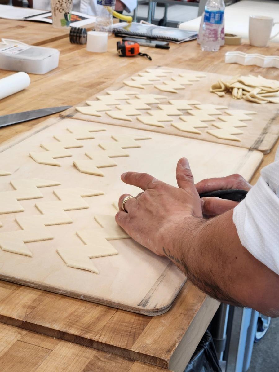 Advanced and Creative Bread and Viennoiserie with Brian Boclet — image 15
