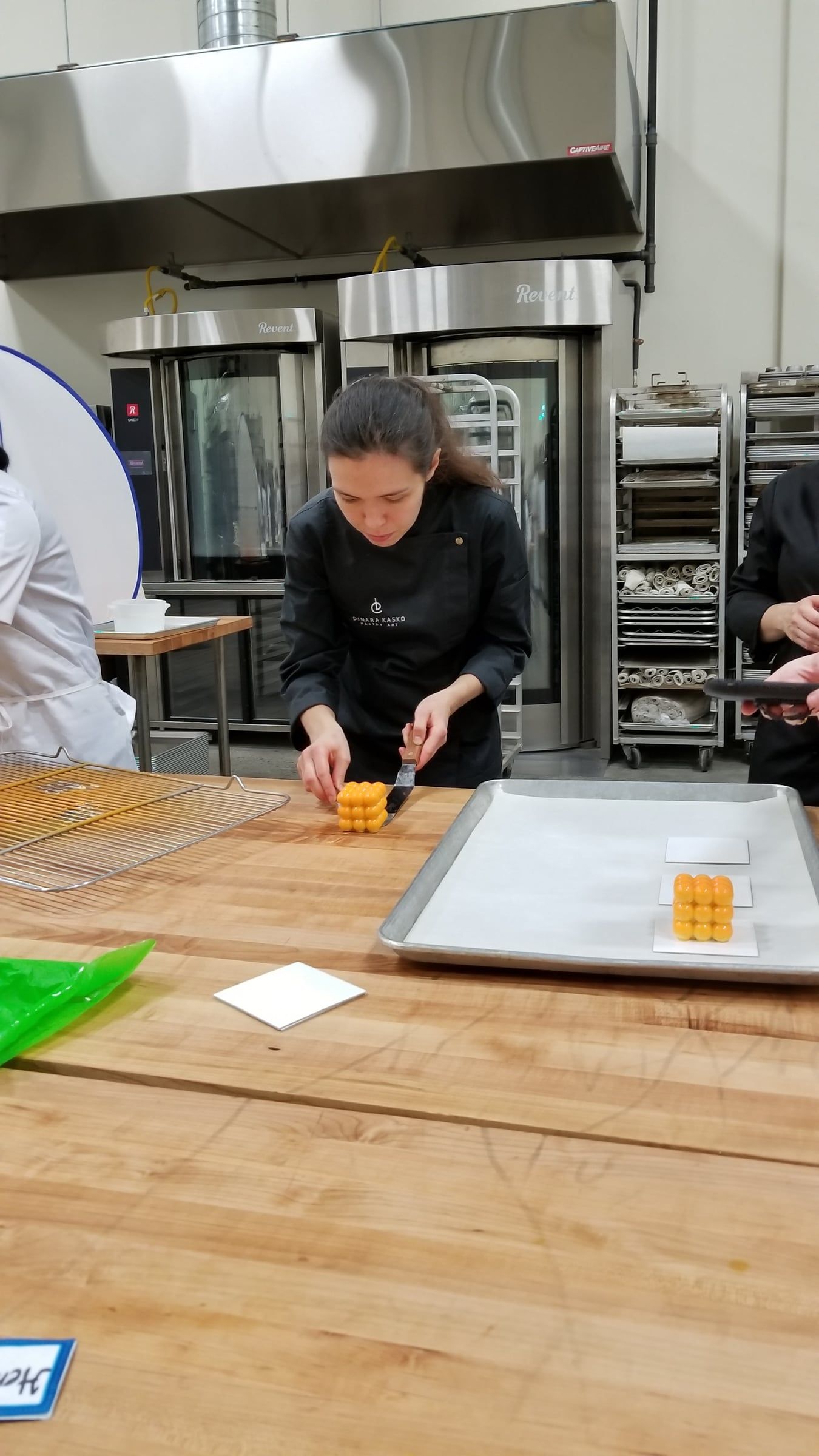 Architectural Pastry with Dinara Kasko — image 32