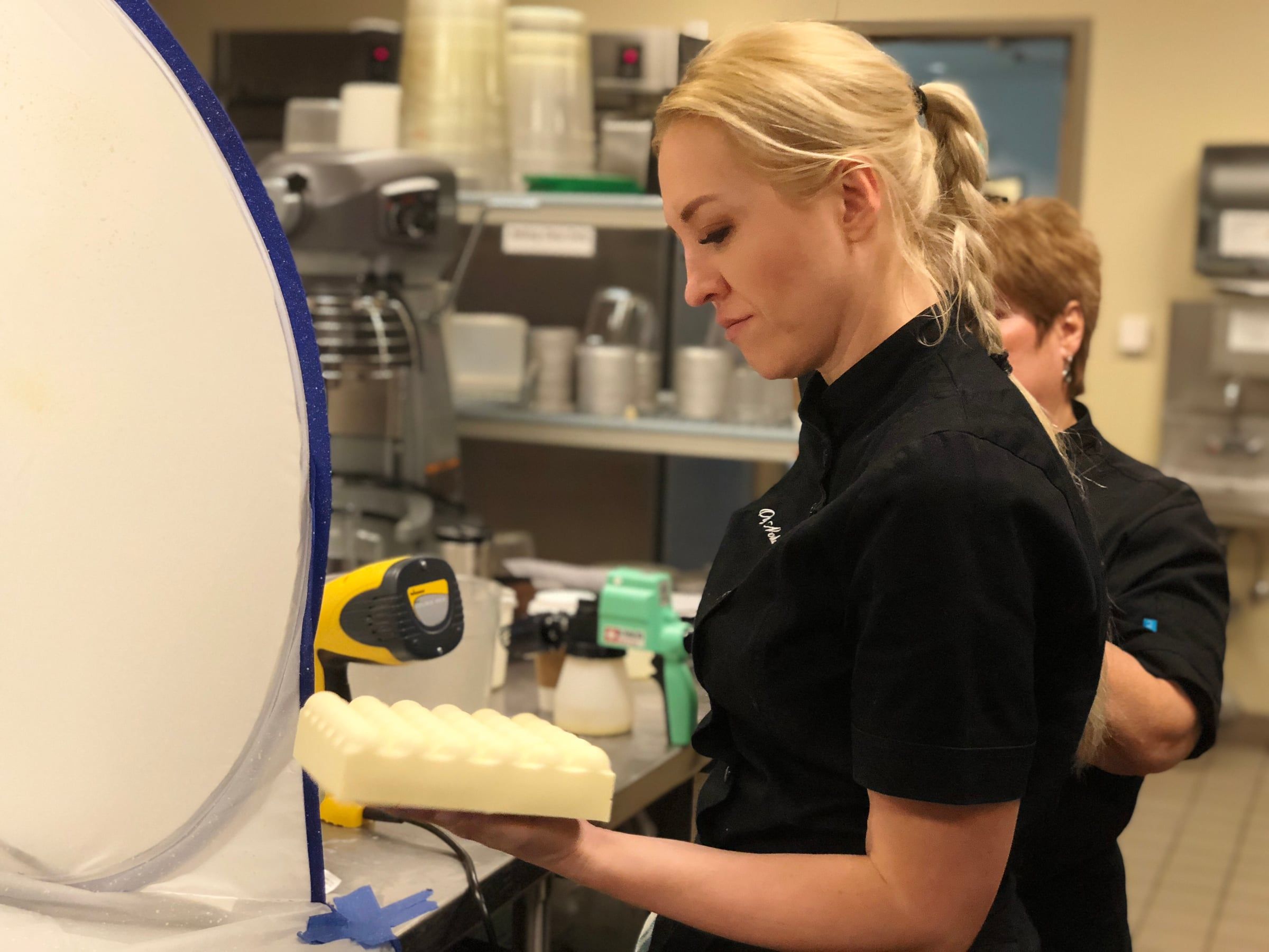 Mirror-Glaze Entremets with Olga Noskova — image 169