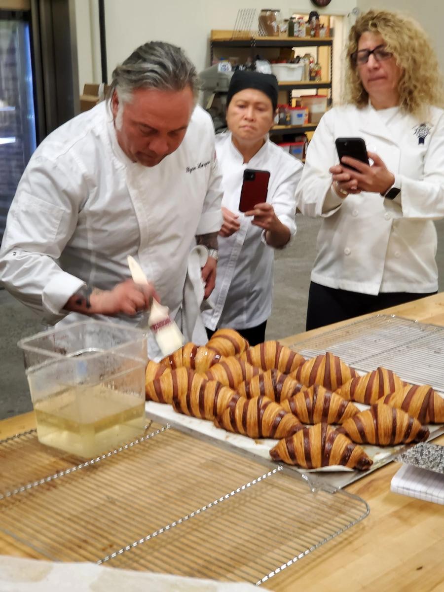 Viennoiserie by Bedros Kabranian — image 108