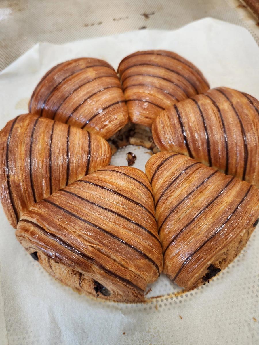 Advanced and Creative Bread and Viennoiserie with Brian Boclet — image 47