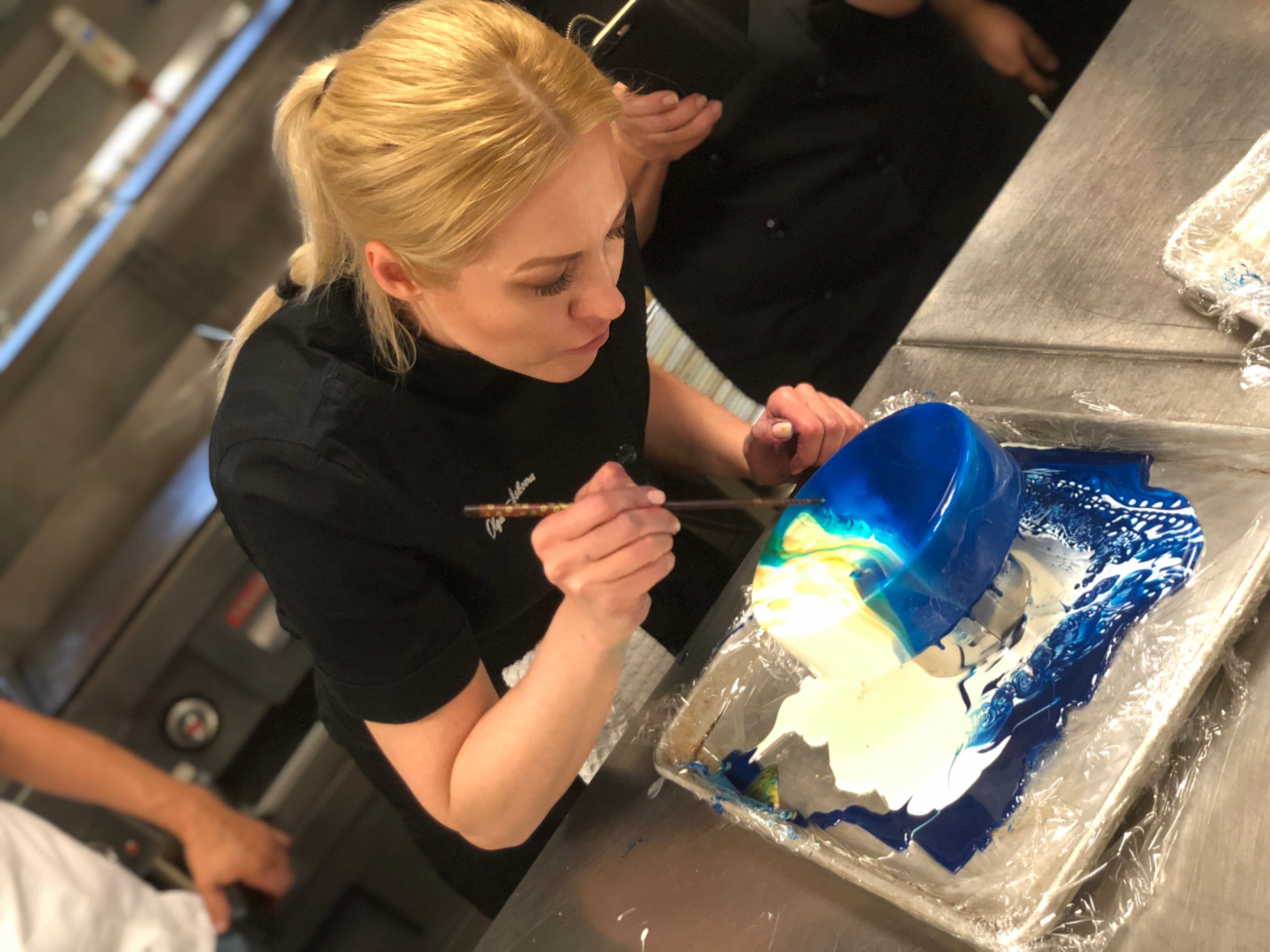 Mirror-Glaze Entremets with Olga Noskova — image 86