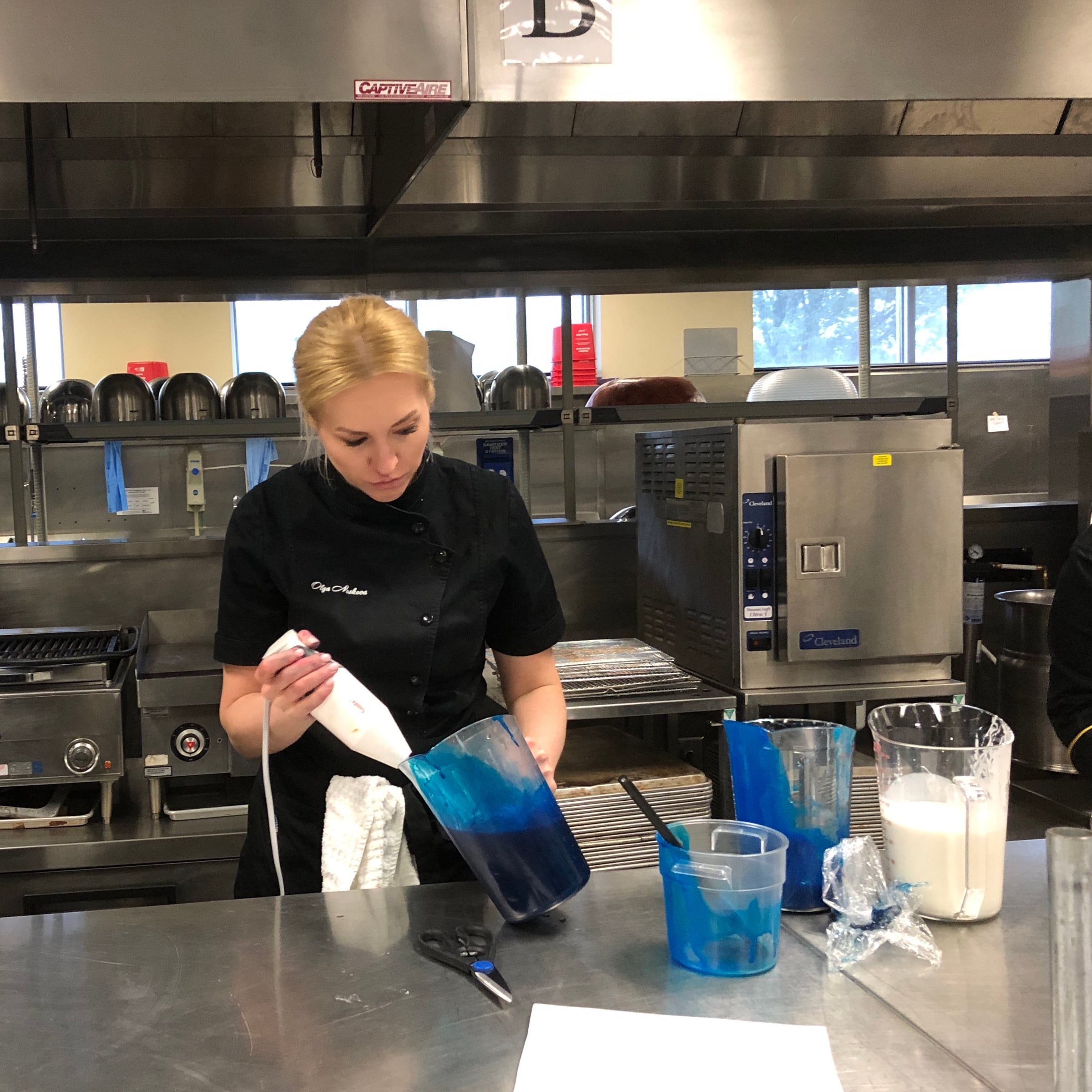 Mirror-Glaze Entremets with Olga Noskova — image 77