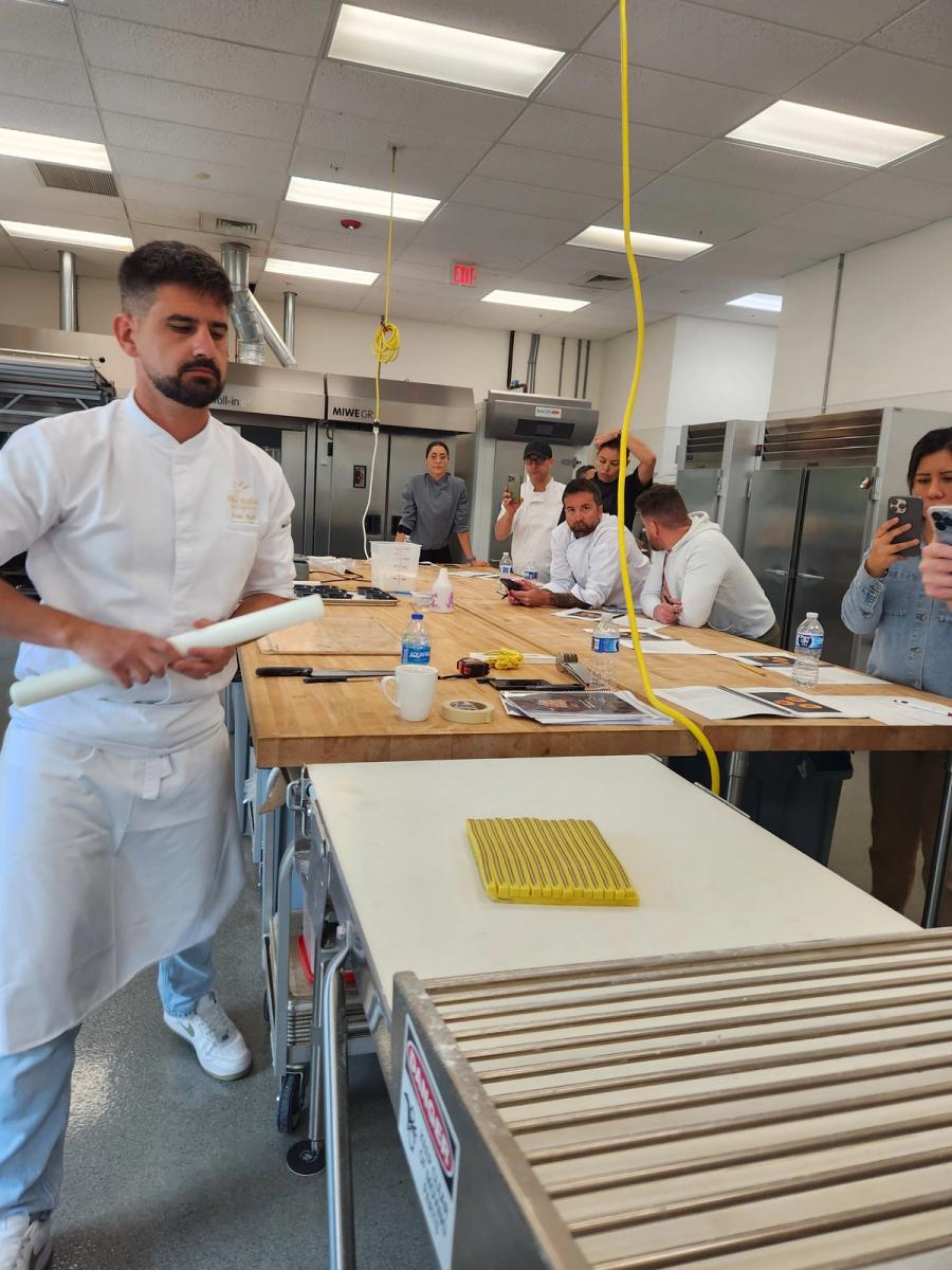 Advanced and Creative Bread and Viennoiserie with Brian Boclet — image 11