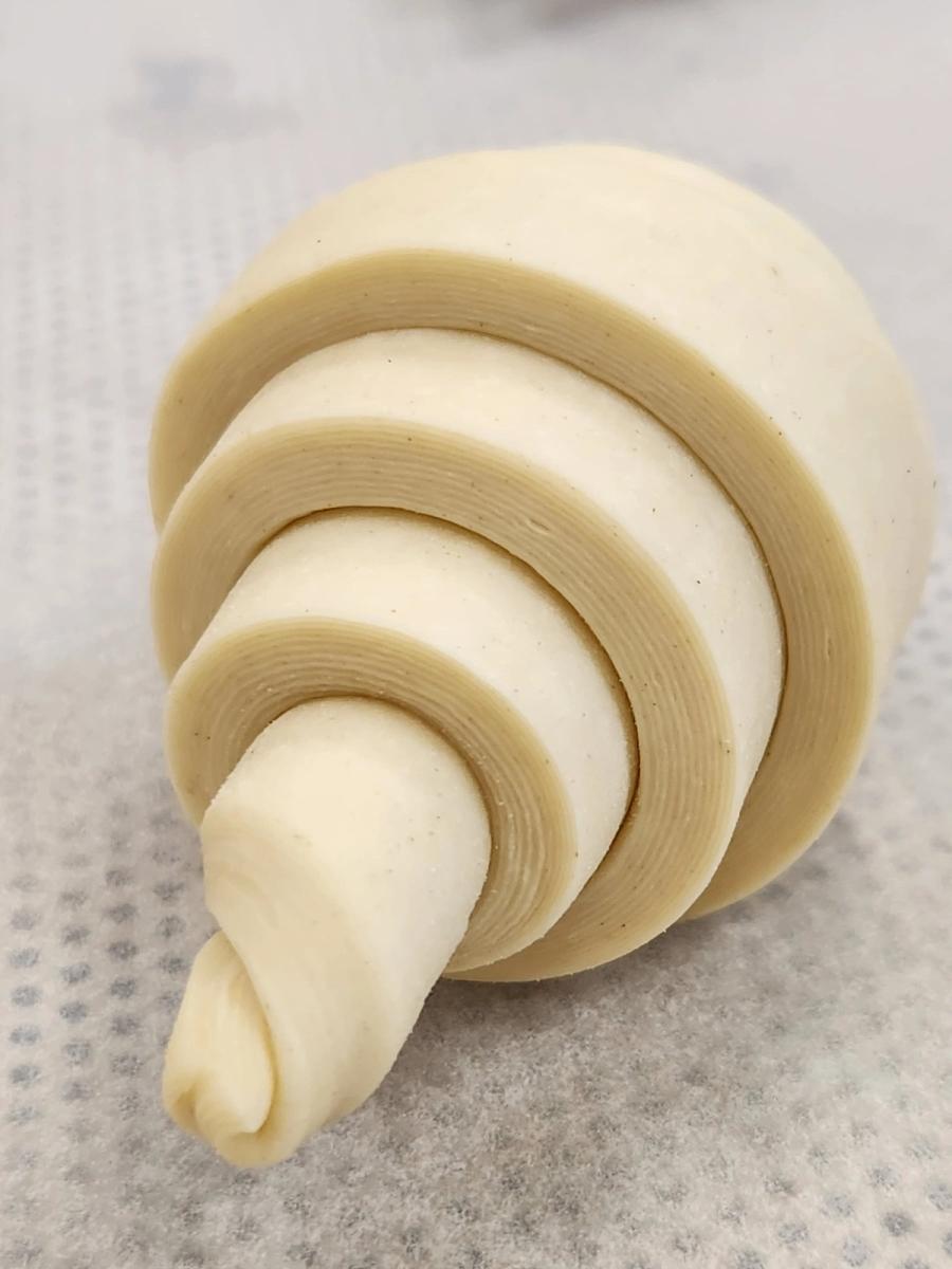 Advanced and Creative Bread and Viennoiserie with Brian Boclet — image 9