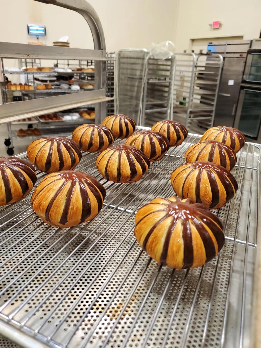 Advanced Viennoiserie by Jean-Marie Lanio — image 84