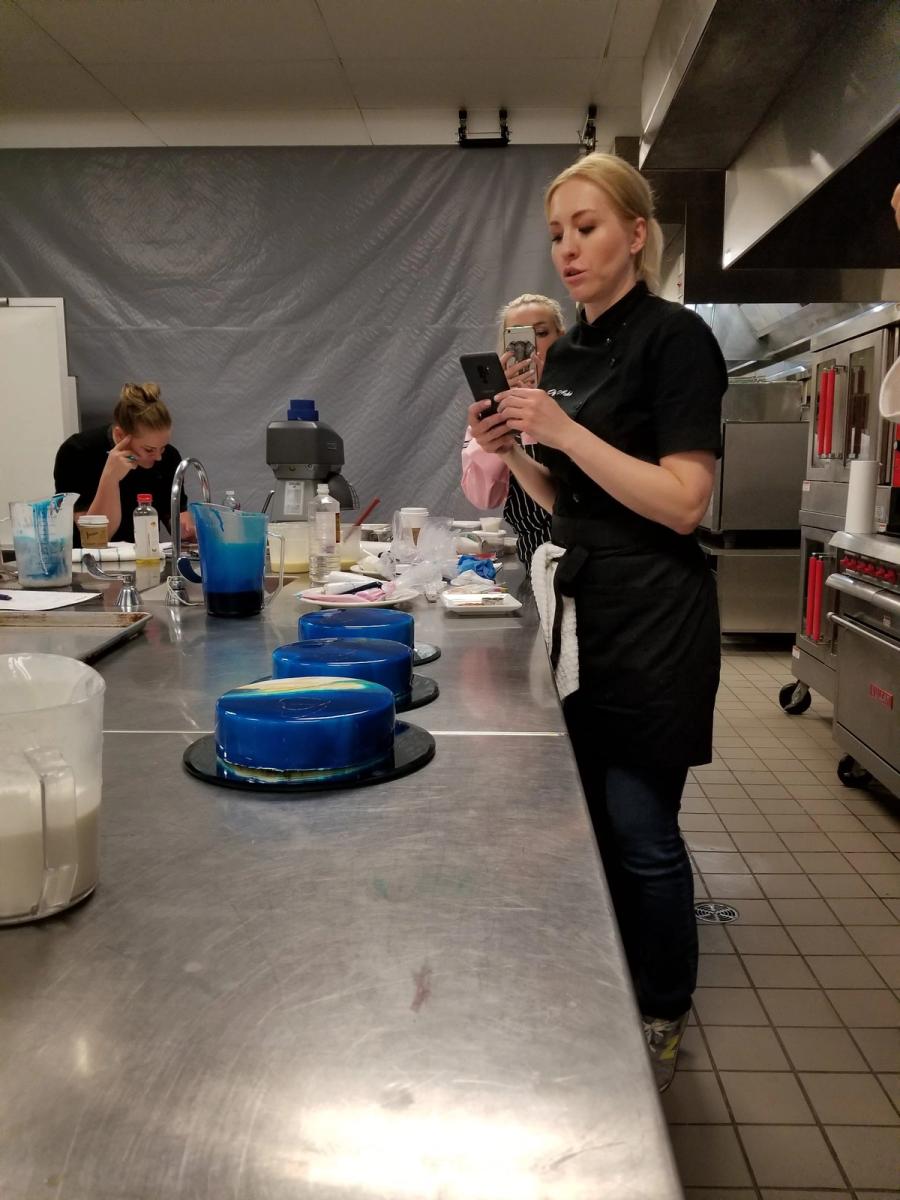 Mirror-Glaze Entremets with Olga Noskova — image 17