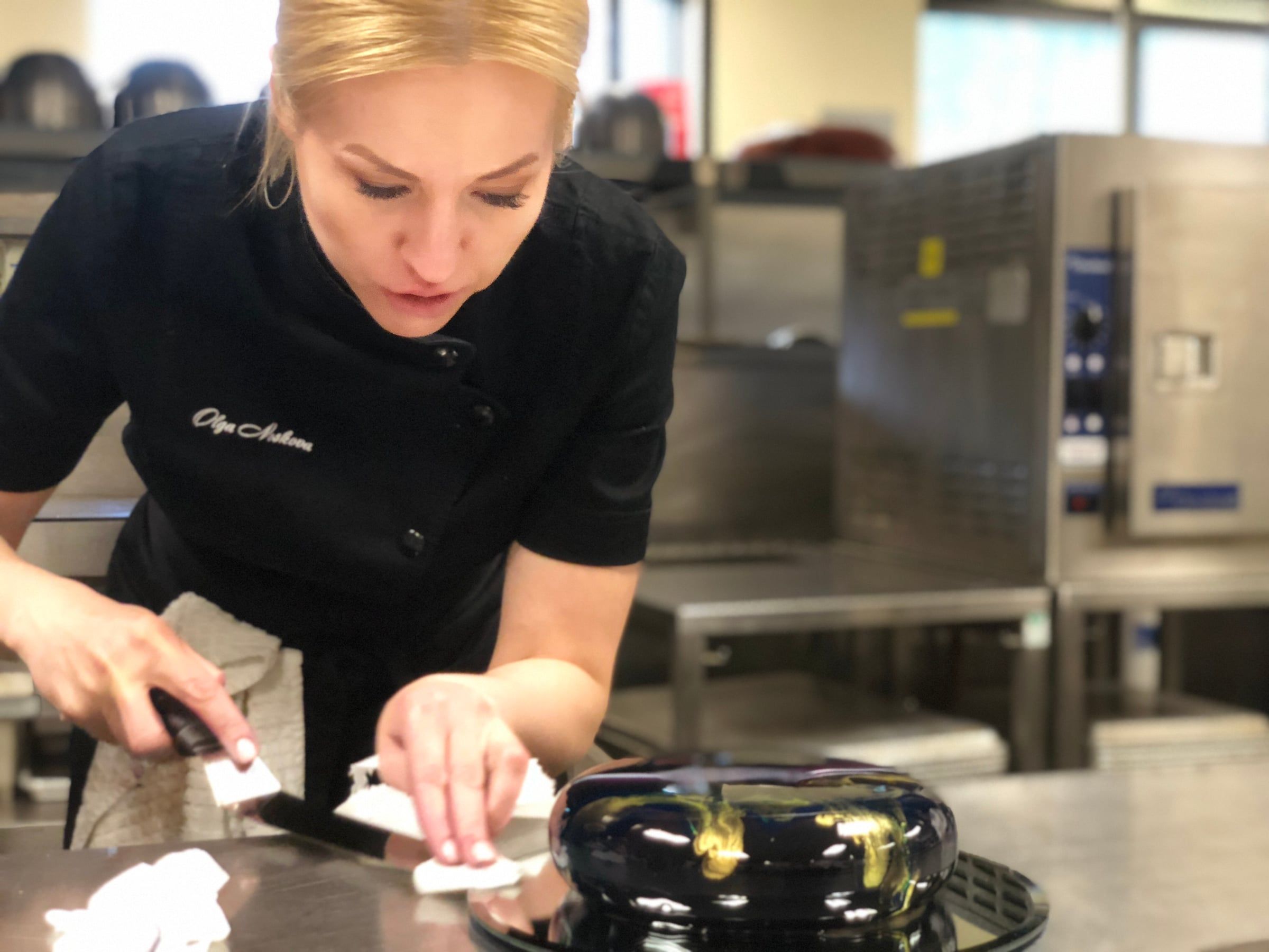 Mirror-Glaze Entremets with Olga Noskova — image 163